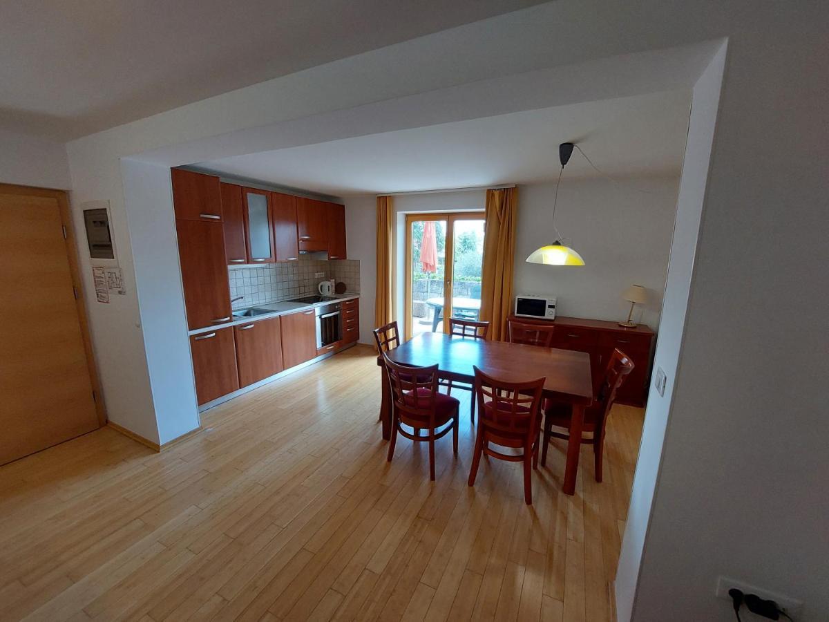 Apartmaji Fizine Portoroz Exterior photo