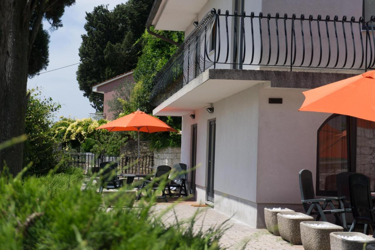 Apartmaji Fizine Portoroz Exterior photo